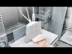 Prodotto di sfere di cristallo di zaffiro e ingotti di zaffiro