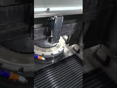 Ingotti di cristallo SiC da 8 pollici