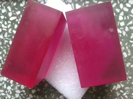 comprare Conducibilità termica eccellente vermiglia sintetica cruda di alto guadagno per la macchina del laser fabbricazione online