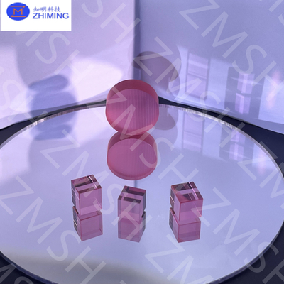 Sapphire sintetico rosa Al2O3 Materie prime Industria gioielleria Alta durezza Durezza di Mohs 9 Elaborata lavorazione